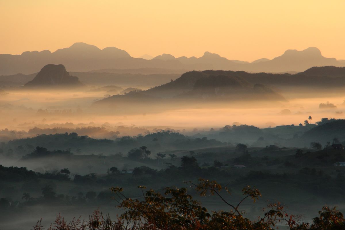 Cuba, Mars 2014, Amazing sunrise on Vinales National Park