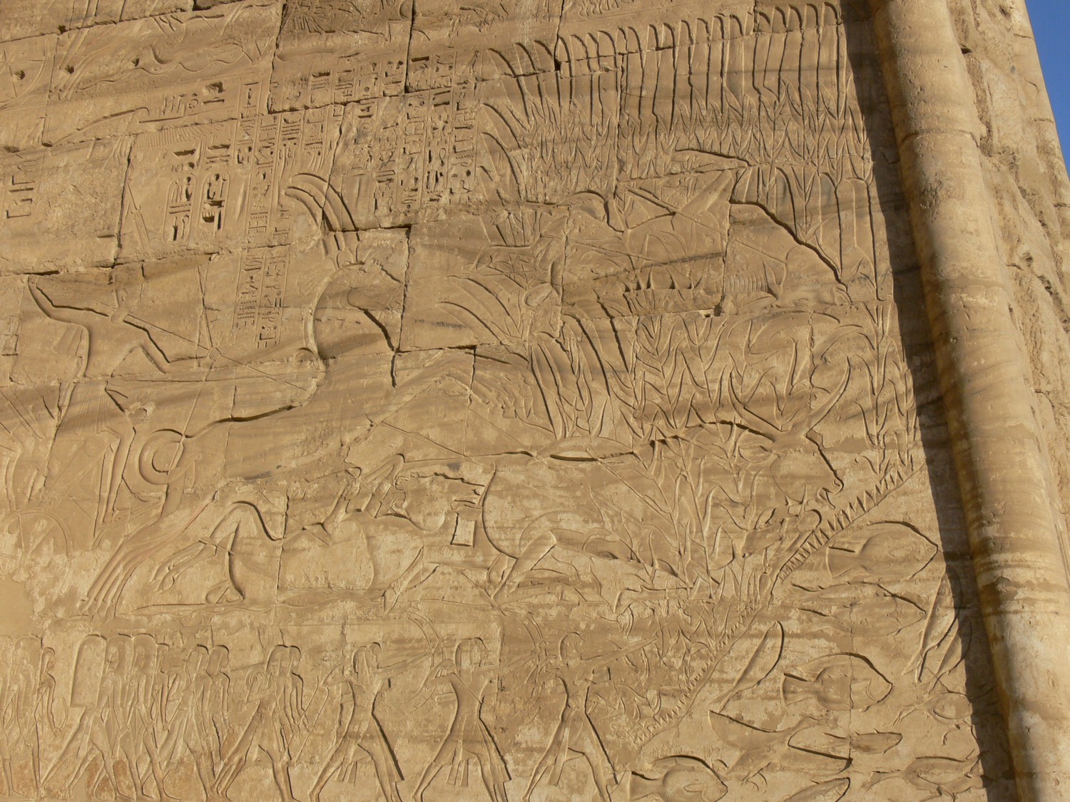 Medinet_Habu