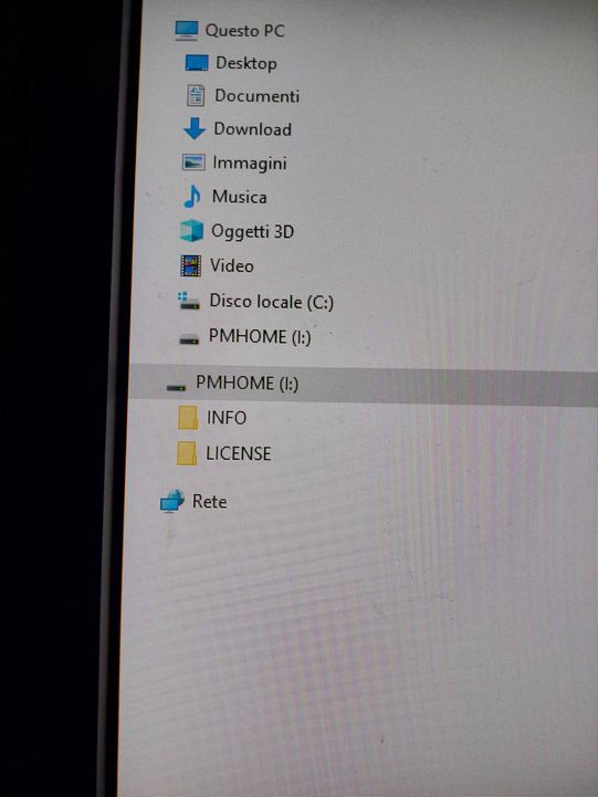 Collego la camera al pc, ed ecco cosa appare in Risorse del Computer