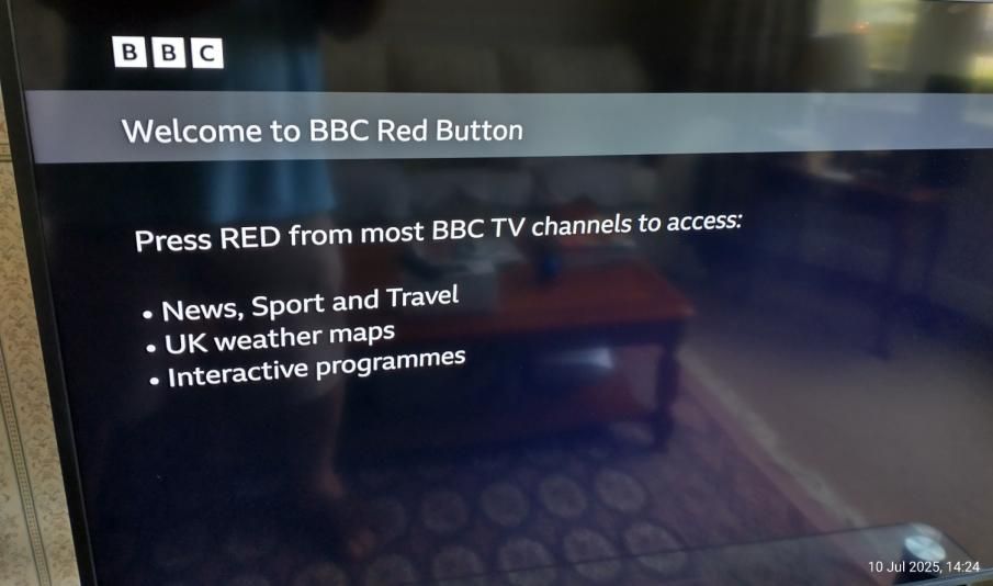 image02_New_Bravia_BBC Red Button home page.jpg