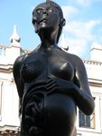 La peau qu'elle habite